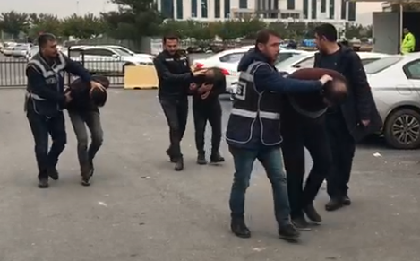 Urfa’da polisleri yaralayan saldırganlar adliyeye sevk edildi;
