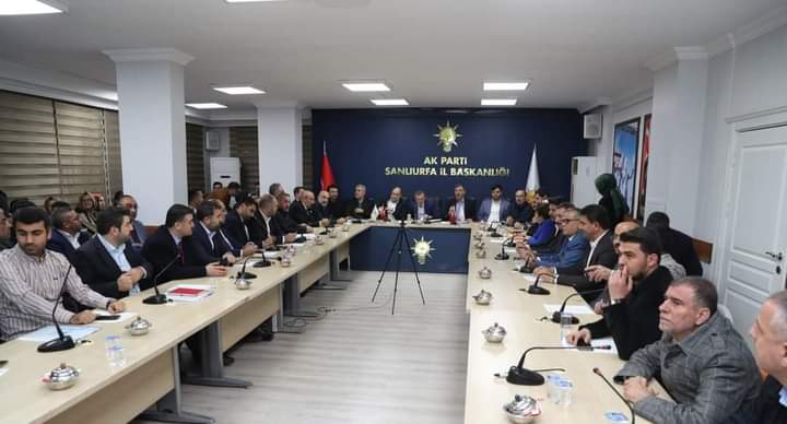 AK Parti Urfalı yeni vekillerini arıyor!  Başkanlara Ankara randevusu...