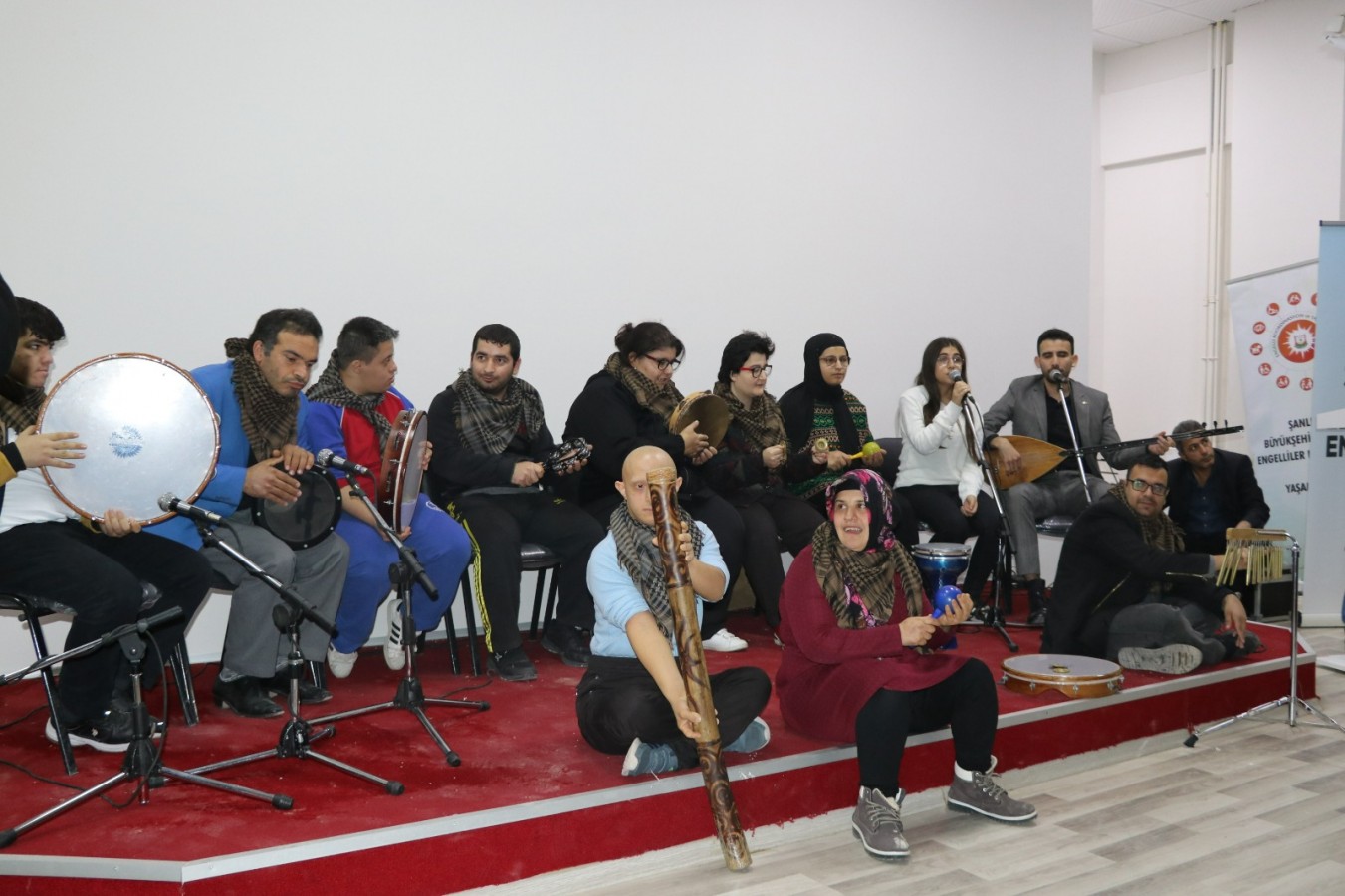Urfa’da engelli bireyler konser düzenledi