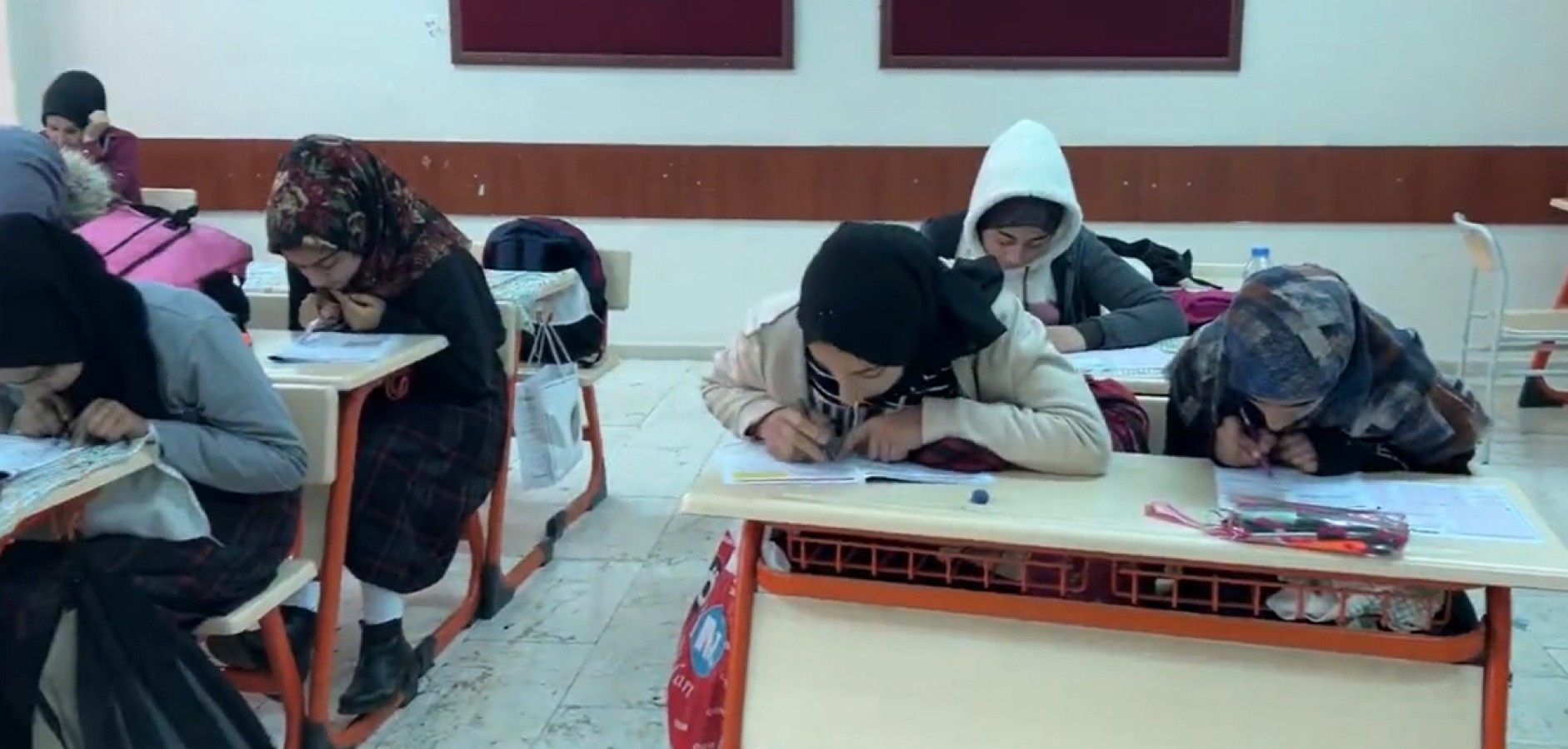 Bozova Belediyesi'nden öğrencilere ücretsiz deneme sınavı