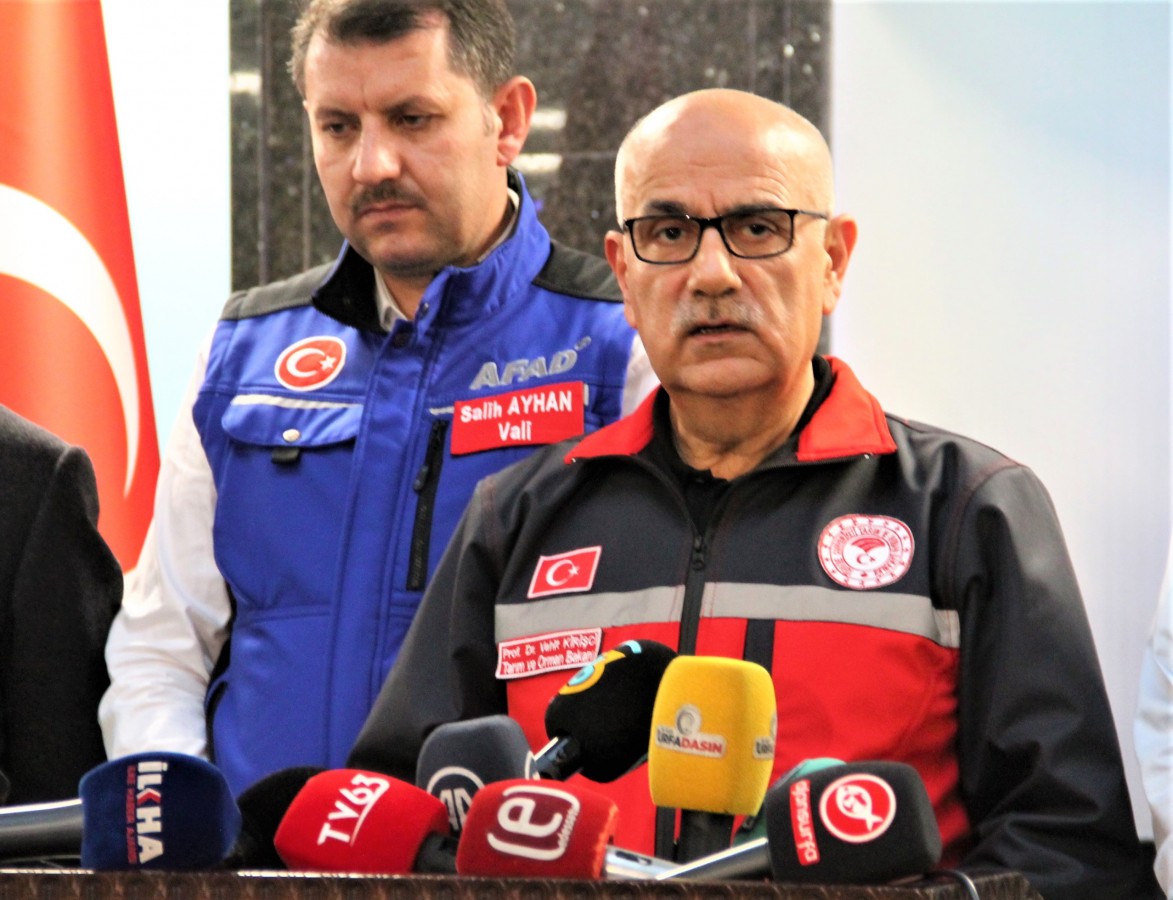 Bakan Kirişçi, Urfa’daki çiftçi depremzedelere verilen desteği açıkladı;
