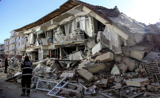 Depremde ölü sayısının resmi rakamların 5 katı olduğu iddiası;