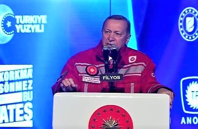 Erdoğan’dan ‘konutlarda ücretsiz doğal gaz’ müjdesi;