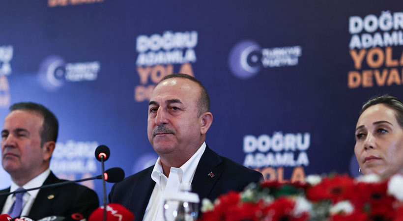 Bakan Çavuşoğlu büyükşehirlerdeki memurlara kira desteği verileceğini açıkladı;
