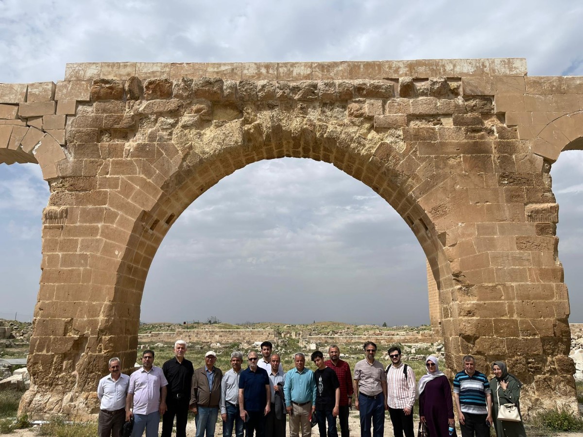 Urfa’da şair ve yazarlardan Harran'a gezi