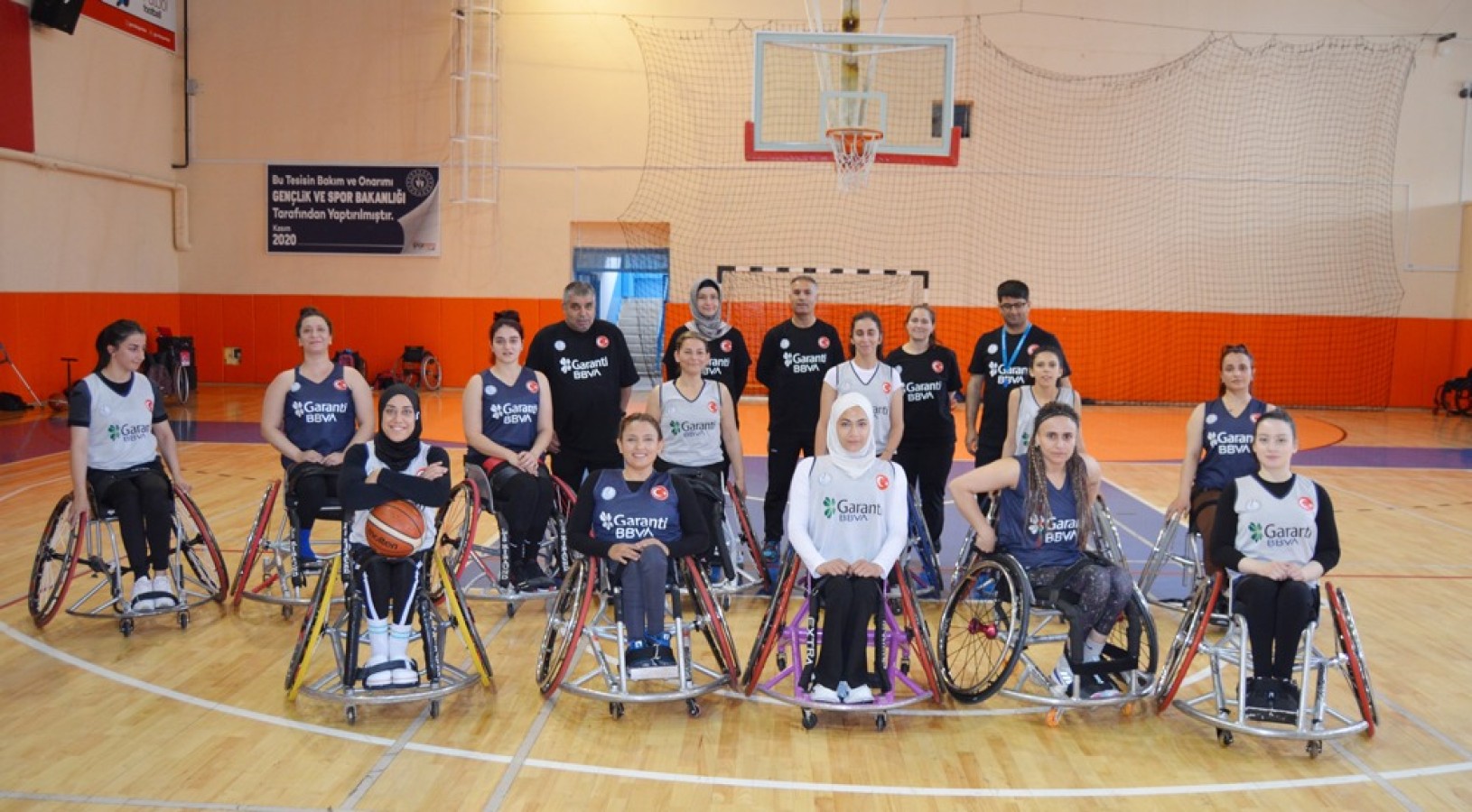 A Milli Kadın Tekerlekli Sandalye Basketbol Takımına Urfalı antrenör
