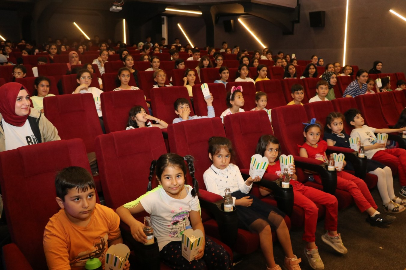 Büyükşehir’den öğrencilere yönelik sinema etkinliği