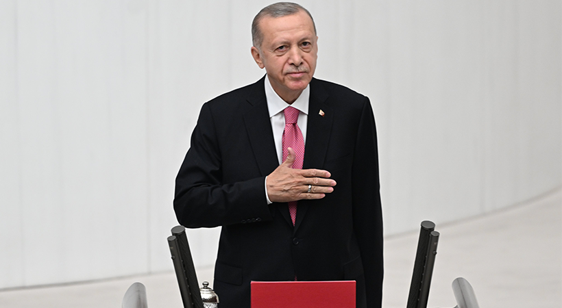 Cumhurbaşkanı Erdoğan yemin ederek görevine resmen başladı