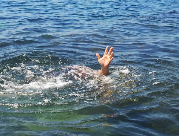 Urfa’da kanala düşen çocuk boğularak öldü;