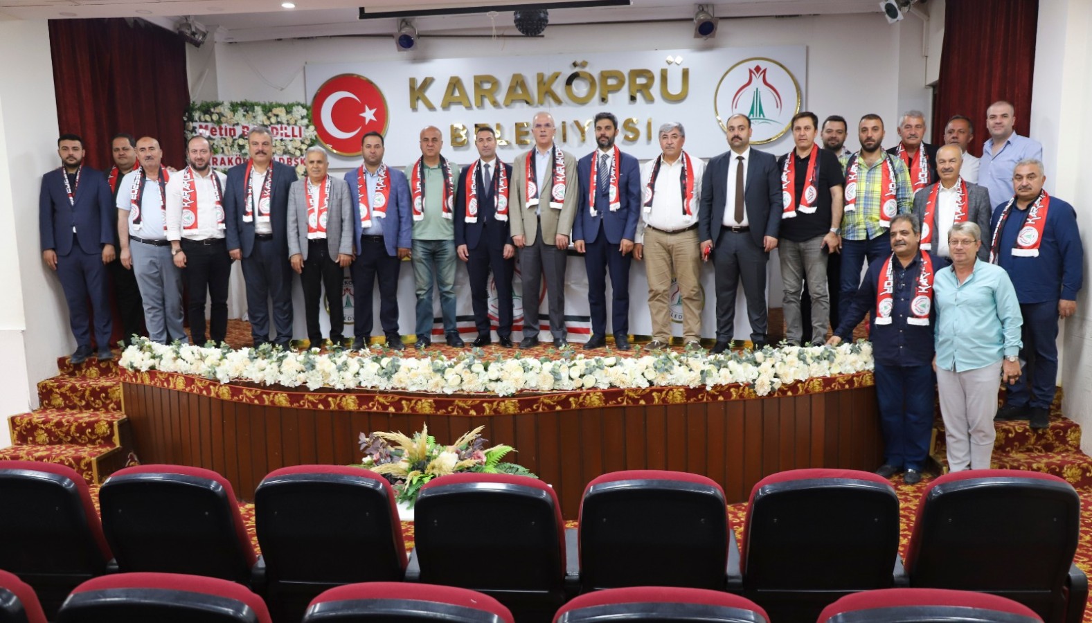 Karaköprü Belediyespor'da yeni başkan Osman Uludağ oldu;